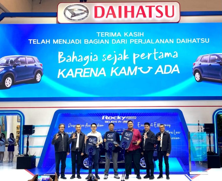 Daihatsu Bawa Tema ‘Bahagia Sejak Pertama–Karena Kamu Ada’ di GJAW 2025