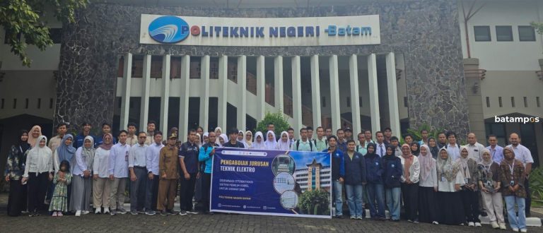 Teknik Elektro Polibatam Bekali Siswa SMK, Teknologi AI Industri