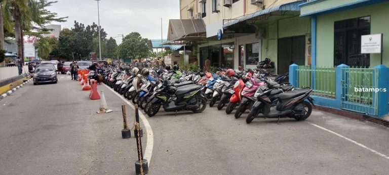 Parkir di RSUD M Sani dan Pasar Puan Maimun Masih Terikat Kontrak dengan PT MSM Tiga Matra Satria