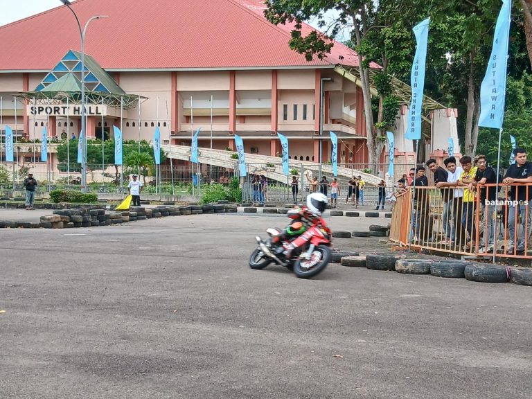 Gegap Gempita Seri Perdana Road Race IMS 75 di Batam, 243 Starter Adu Kecepatan