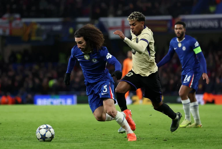 Berlaga dengan 10 Pemain, Barcelona Kalah Telak Atas Chelsea