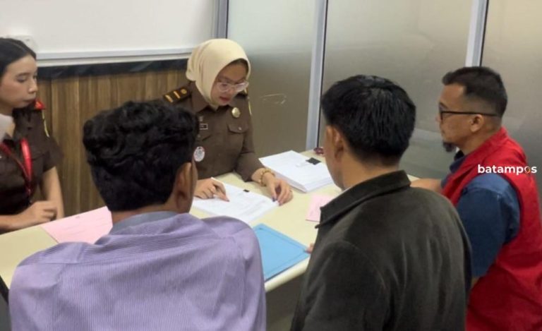 Empat Pejabat KUPP Tanjunguban Tersangka Korupsi PNBP Kapal Rig Setia Segera Disidang