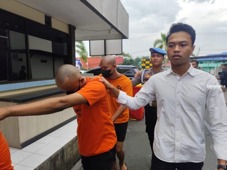 Terungkap, Dua Anggota Satpol PP Tanjungpinang Diupah Rp100 Ribu Edarkan Ekstasi