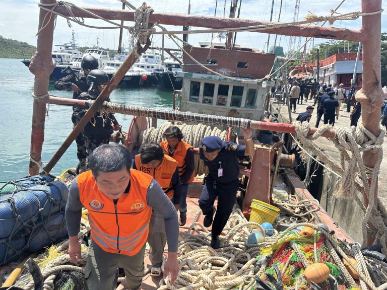 Kapal Vietnam Curi Ikan di Laut Natuna, Rugi Negara Rp22,6 Miliar