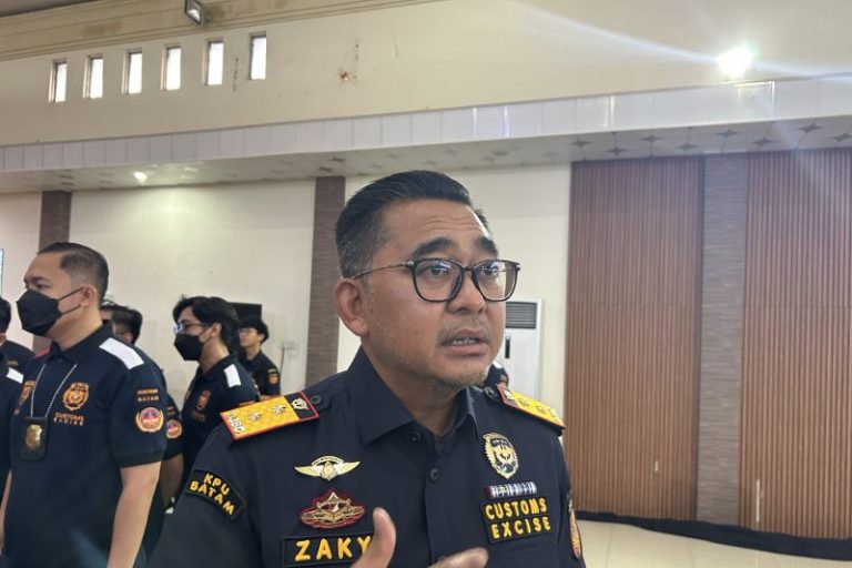 Kontainer Berisi Limbah di Batam Belum Juga Direekspor