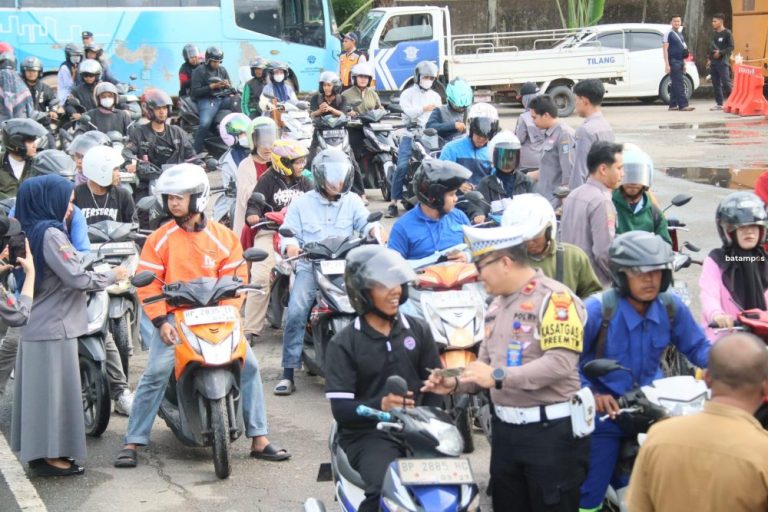 Razia Gabungan di Depan Kantor Dishub Batam, Ratusan Kendaraan Terjaring