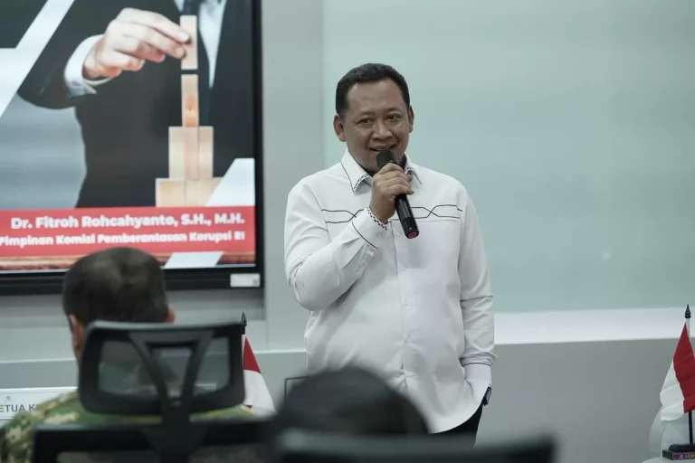 KPK Sebut Ada 854 Kasus Korupsi Libatkan Pejabat Daerah, Terbaru Gubernur Riau dan Bupati Ponorogo
