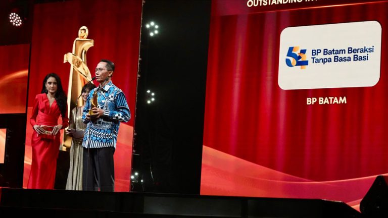 Capaian Investasi Gemilang, BP Batam Raih Penghargaan Nasional