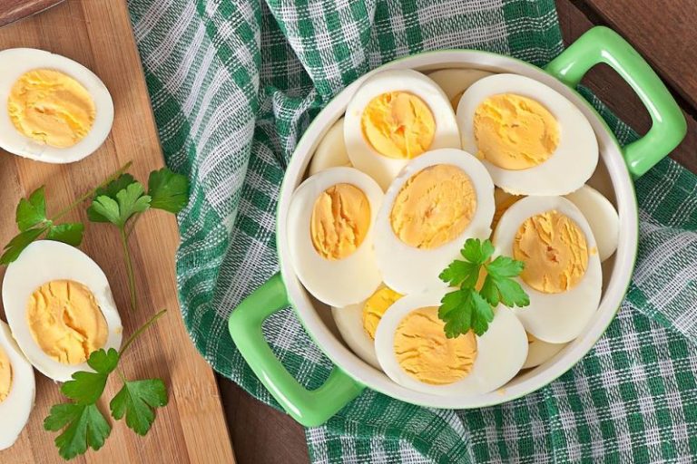 Makan Telur Rebus untuk Sarapan Punya 6 Manfaat