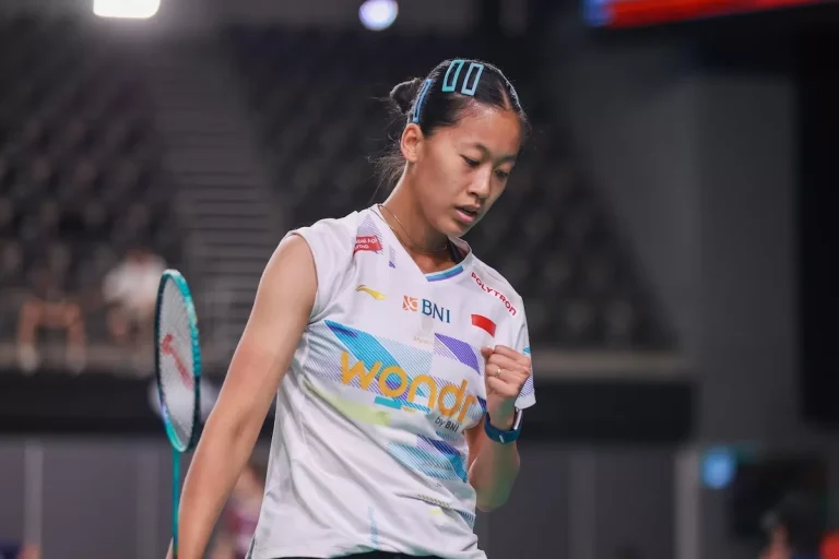 Putri KW Melaju ke Perempat Final Australian Open 2025