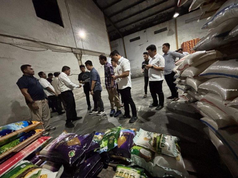 Laporan Warga Ada Tempat Oplosan, Gudang Beras di Daerah Sengkuang Digerebek Polisi