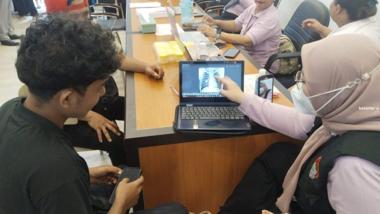 Relawan SPPG Jalani Skrining TBC Massal, Pastikan Diri Sehat saat Bertugas