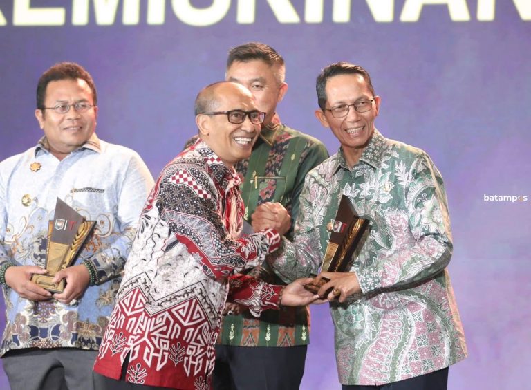 Batam Lampaui Rata-Rata Nasional, Raih Penghargaan Akselerasi Penanggulangan Kemiskinan 2025