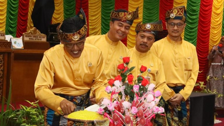 DPRD Batam Gelar Paripurna Istimewa Peringati HJB ke-196