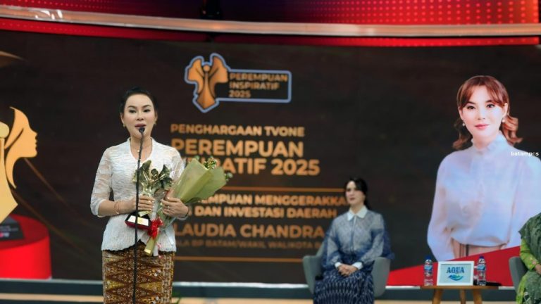 Peran Strategis Perempuan di Batam, Li Claudia Terima 2 Penghargaan Nasional