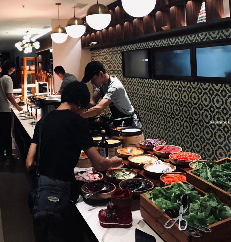Hampers Eksklusif hingga Feast Natal, ARTOTEL Batam Siapkan “Christmas in Style”