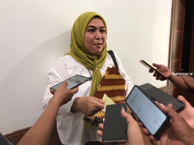 Disdukcapil Batam Tetap Layani Warga Rentan dari RS hingga ke Bazar