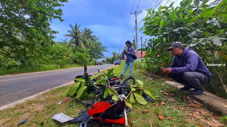 Tabrakan di Trikora, Kaki Pemotor Putus Usai Terlempar ke Bawah Jembatan
