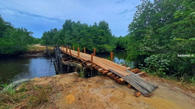 Perbaikan Berlanjut, Akses Jembatan Kuala Sempang Dibuka Sementara