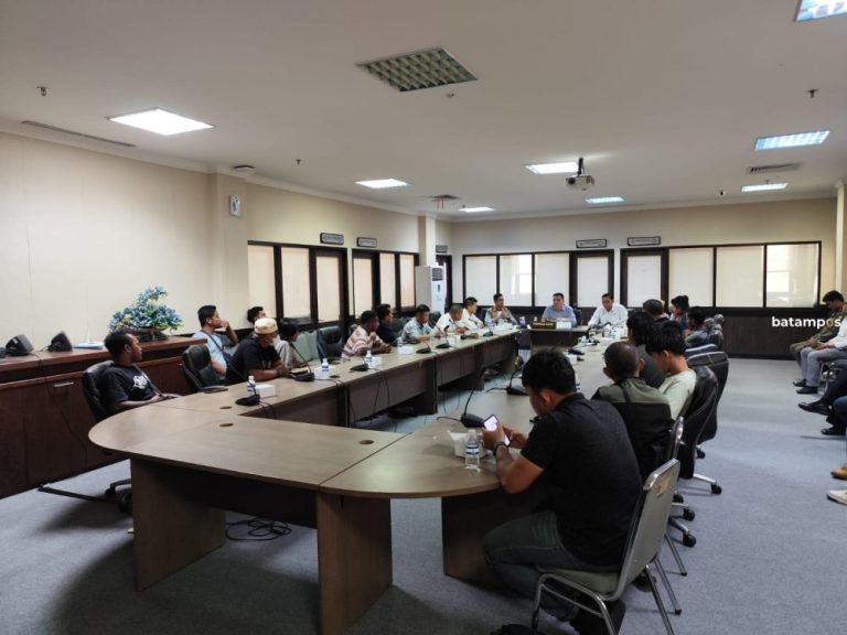 Pasokan Sembako Seret, Legislatif Desak Pemprov Kepri Minta Diskresi ke Pusat