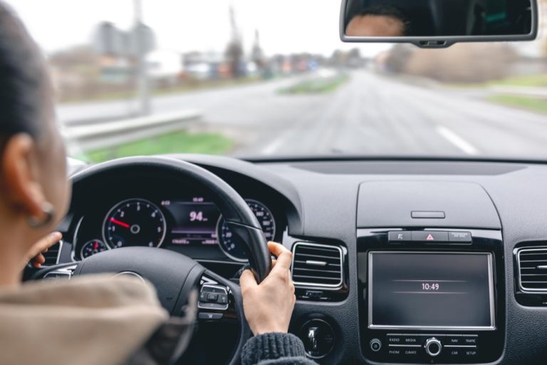 Enam Cara Cegah Dashboard Mobil Rusak dan Mengelupas