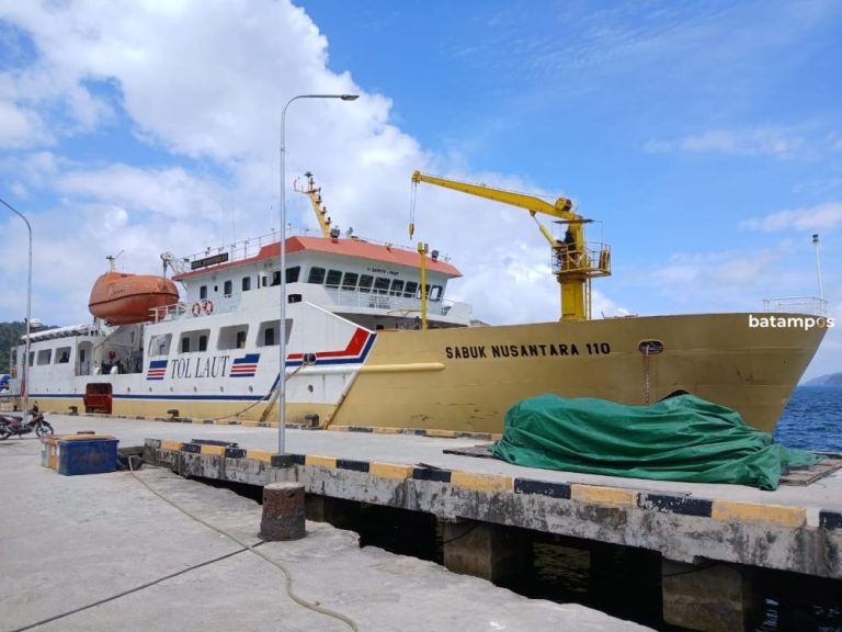 Tarif Rp42 Ribu, KM Sabuk Nusantara Jadi Andalan Warga Anambas saat Nataru