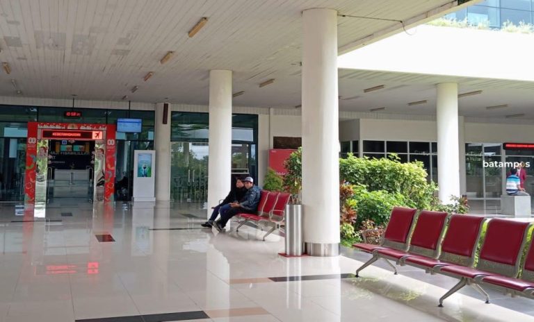 Arus Penumpang Bandara RHF Tanjungpinang Diprediksi Turun 19 Persen Selama Nataru