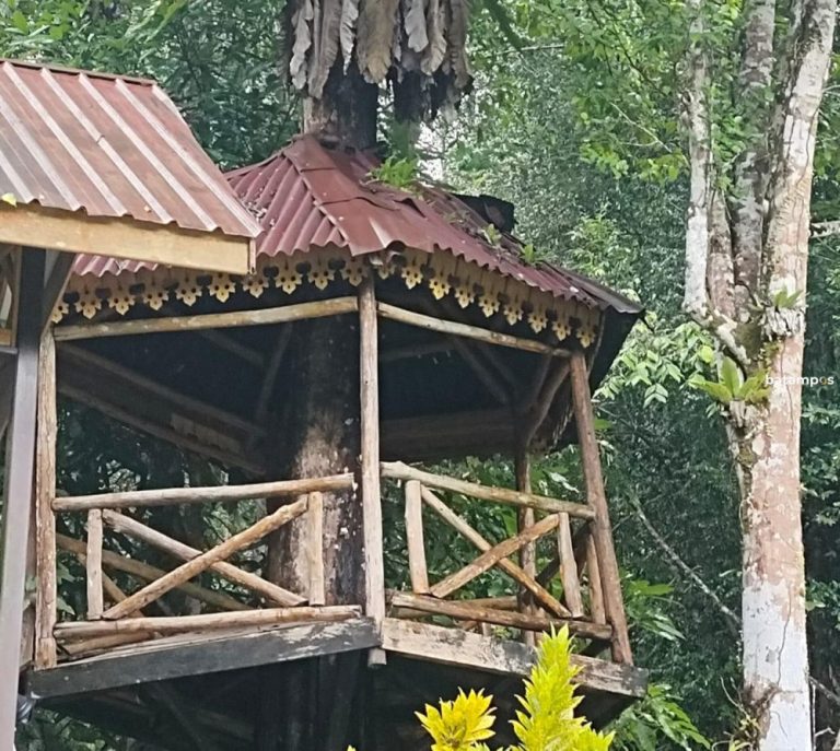 Fasilitas Rusak, Wisata Pemandian Batu Ampar Terancam Kehilangan Daya Tarik