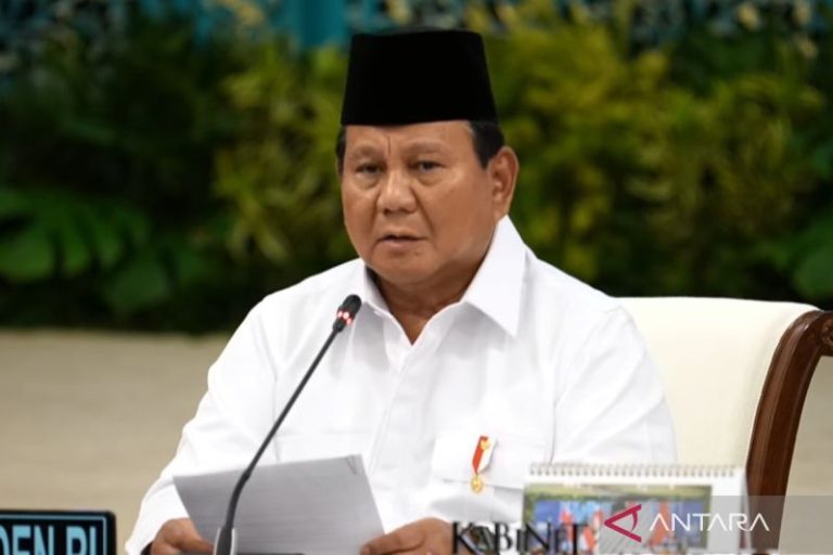 Presiden Prabowo Ucapkan Selamat Natal dan Tahun Baru 2026, Ajak Perkuat Solidaritas di Tengah Bencana Sumatera