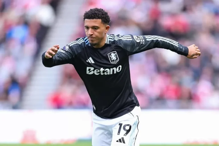 Jarang Main di Aston Villa, Jadon Sancho Unggah Pesan Misterius
