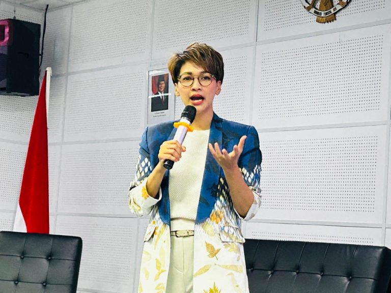 Public Speaking: Rahasia Percaya Diri Saat Wawancara Kerja atau Tugas Akhir Kuliah ala Kamidia Radisti