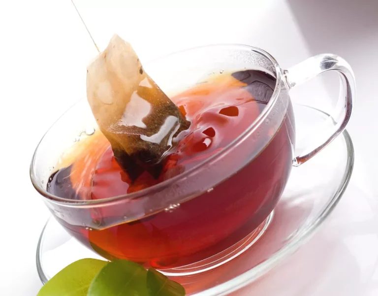 Jangan Dibuang, Ini 4 Manfaat Teh Celup Bekas