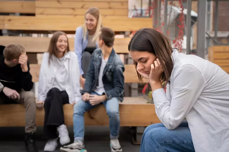 7 Kebiasaan Orang Introvert yang Menunjukkan Mereka Orang paling Cerdas