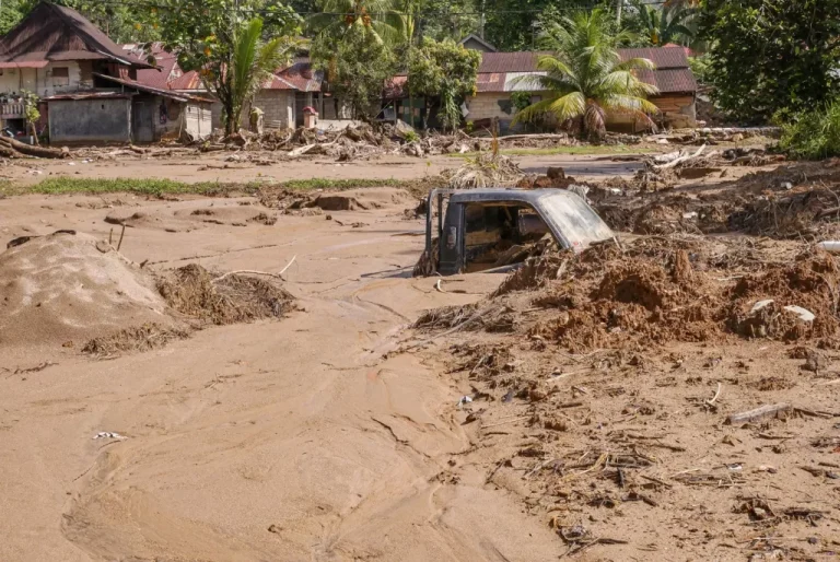 Ringankan Beban Korban, Pemulihan Bencana Banjir Sumatra Terus Didatangkan