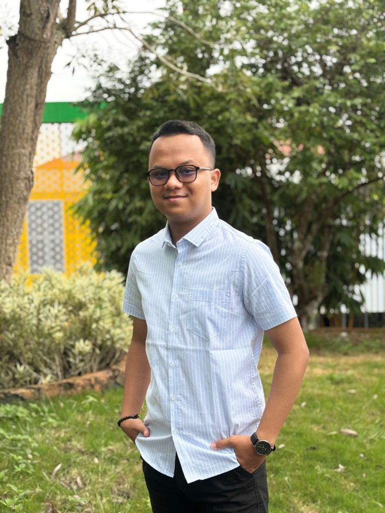 Industri, Bencana, dan Kerentanan Bahasa