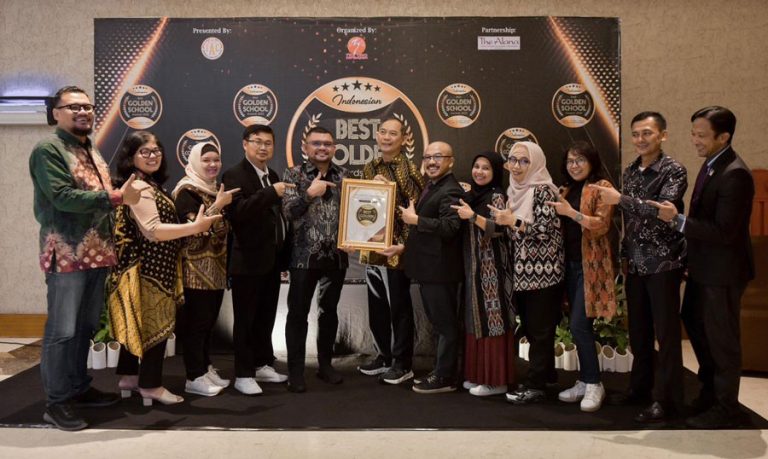 RSBP Batam Raih Penghargaan Indonesian Best Golden Awards 2025