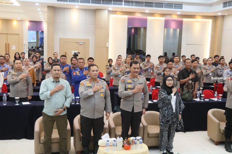 PFI Kepri Dampingi Polda Latih Humas Buat Foto Berkualitas dan Informatif