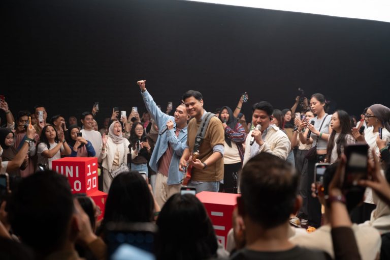 UNIQLO Holiday Jukebox Rayakan Akhir Tahun dengan RAN