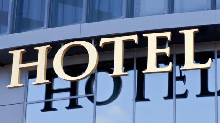 Hotel Berubah Jadi Indekos, Amsakar Bantah Isu Lesunya Ekonomi Rakyat