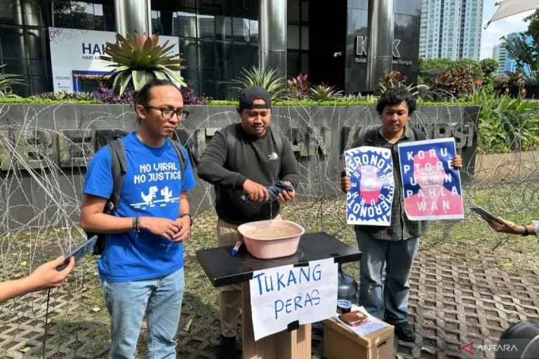 ICW dan Kontras Laporkan 43 Polisi ke KPK Terkait Dugaan Pemerasan