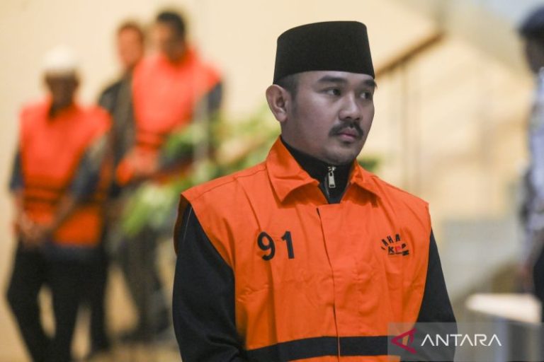 KPK Telusuri Pemberi Perintah Penghapusan Jejak Komunikasi Kasus Bupati Bekasi Nonaktif