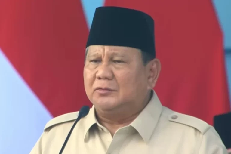 Prabowo Perintahkan Seluruh Kekuatan Nasional untuk Percepat Pemulihan Bencana Sumatera