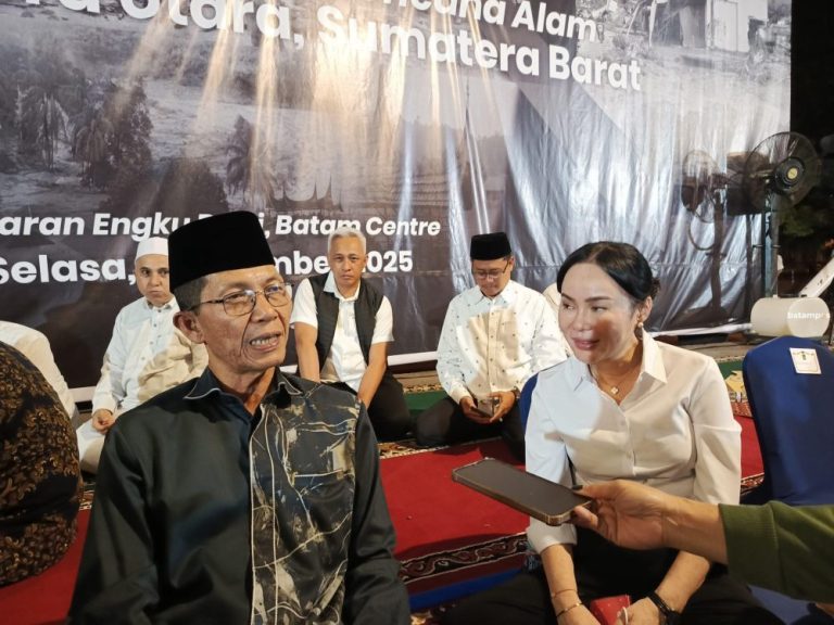 Wali Kota Batam Antar Langsung Bantuan ke Korban Bencana Sumatera