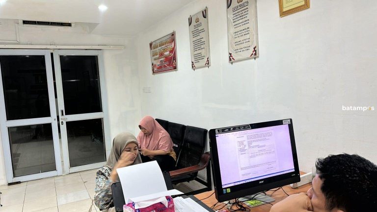 Gegara Ponsel, Gadis di Sagulung Babak Belur Dianiaya Kekasih