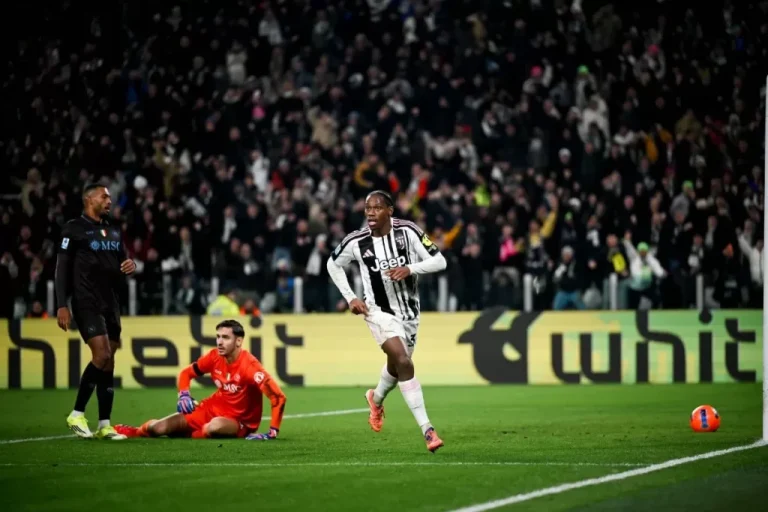 Juventus Hancurkan Napoli 3-0, Allianz Stadium Jadi Mimpi Buruk Conte