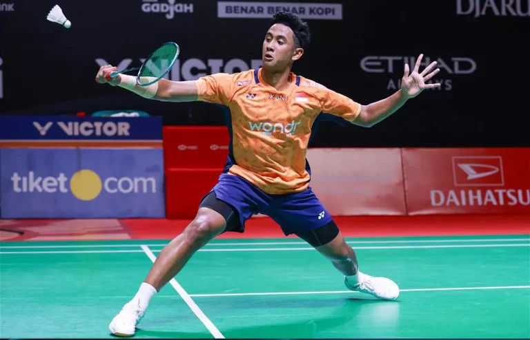 Tuntaskan Balas Dendam, Alwi Farhan Melangkah ke Semifinal Indonesia Masters 2026