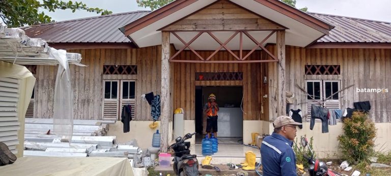 Proyek Dapur MBG Rp6,7 Miliar Disorot, Ubah Bekas Kantor Perikanan Anambas Tanpa Izin
