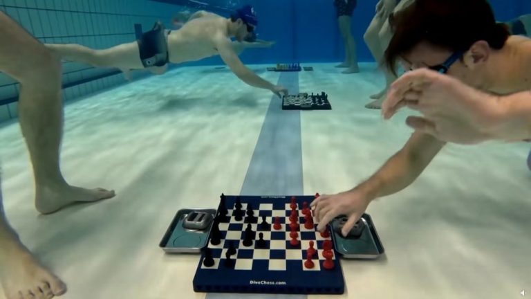 Kejuaraan Catur Bawah Air di Belanda, Gabungkan Strategi dan Ketahanan Napas