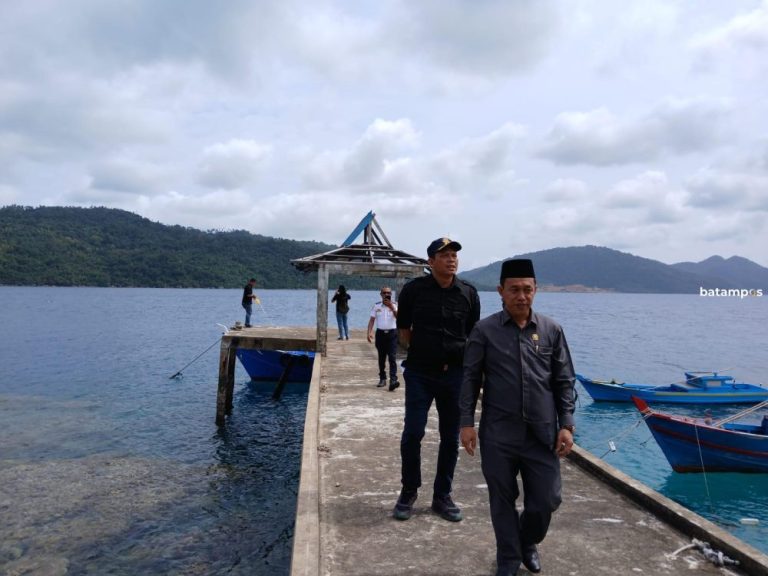 Pelabuhan Rusak Ancam Keselamatan Pelajar SMP di Anambas, DPRD Minta Dialihkan