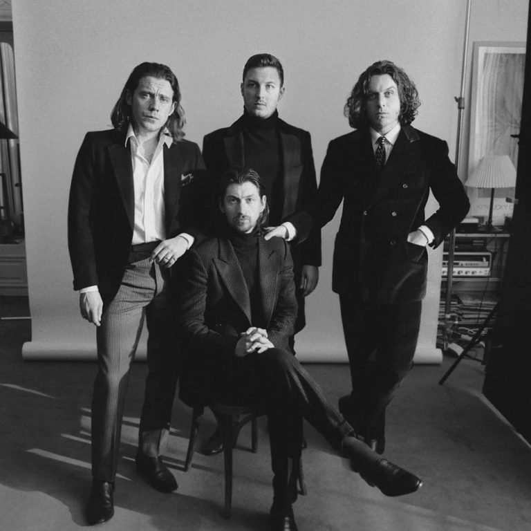 Arctic Monkeys Comeback, Rilis Lagu Baru Lewat Proyek Amal War Child